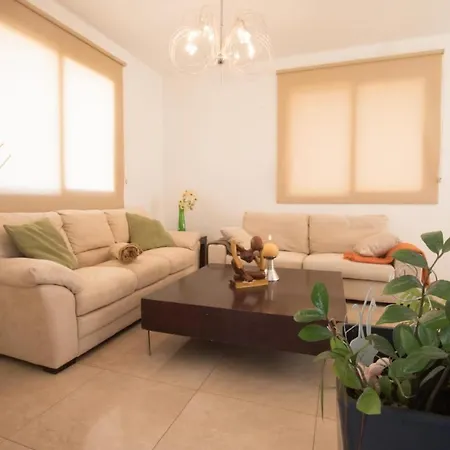 Villa Sunnyvillas: 3br Villa☆private Pool In Pernera - Orange *