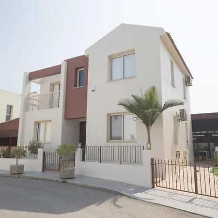 Sunnyvillas: 3br Villa☆private Pool In Pernera - Orange Villa *
