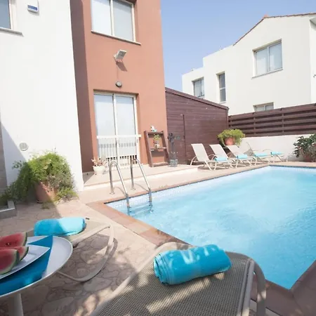 Villa Sunnyvillas: 3br Villa☆private Pool In Pernera - Orange