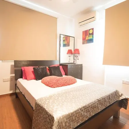 Villa Sunnyvillas: 3br Villa☆private Pool In Pernera - Orange *